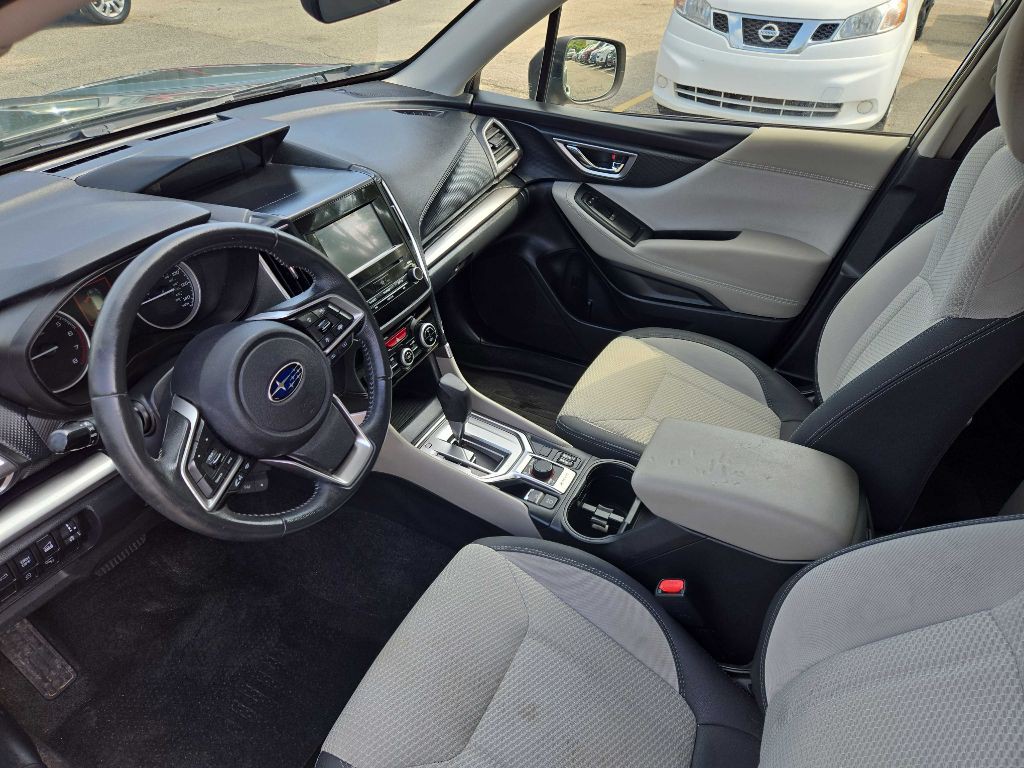2021 Subaru Forester Image 3