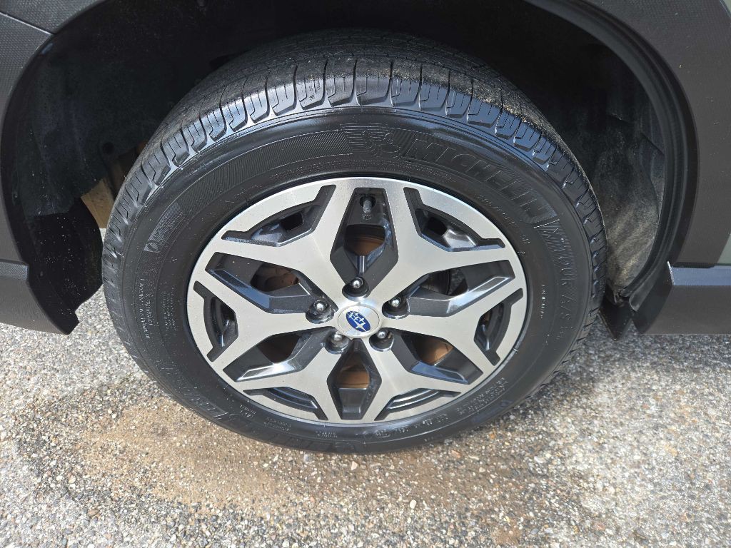 2021 Subaru Forester Image 10