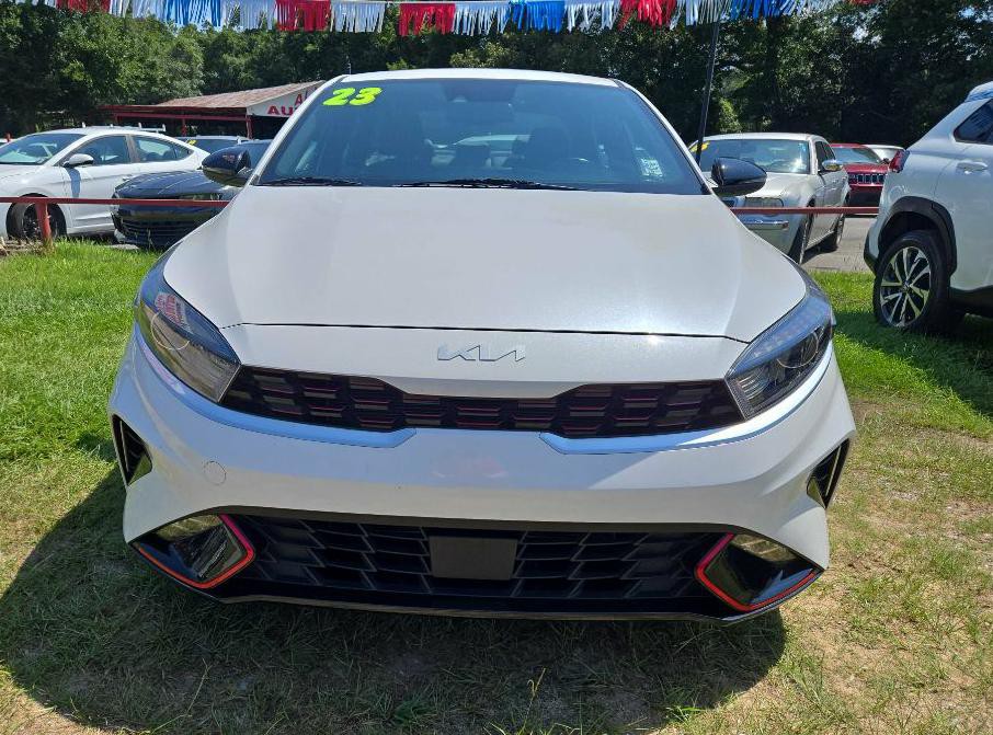 2023 Kia Forte Image 4