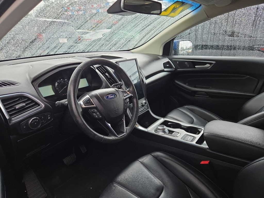 2022 Ford Edge Image 6