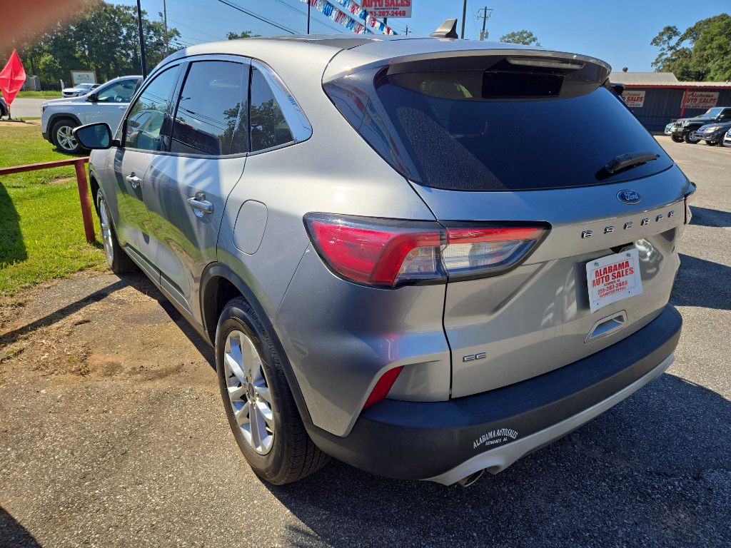 2021 Ford Escape Image 2