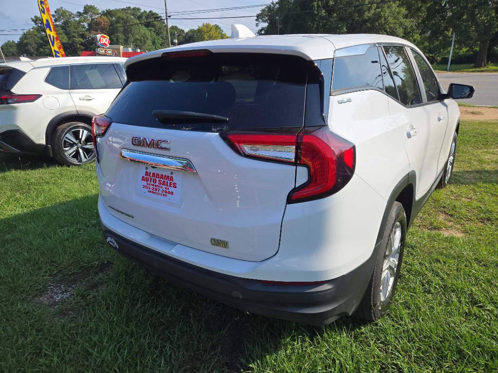 2022 GMC Terrain Image 5