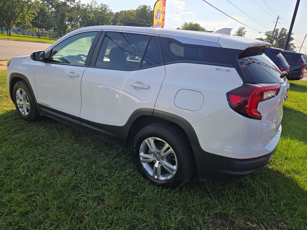 2022 GMC Terrain Image 6