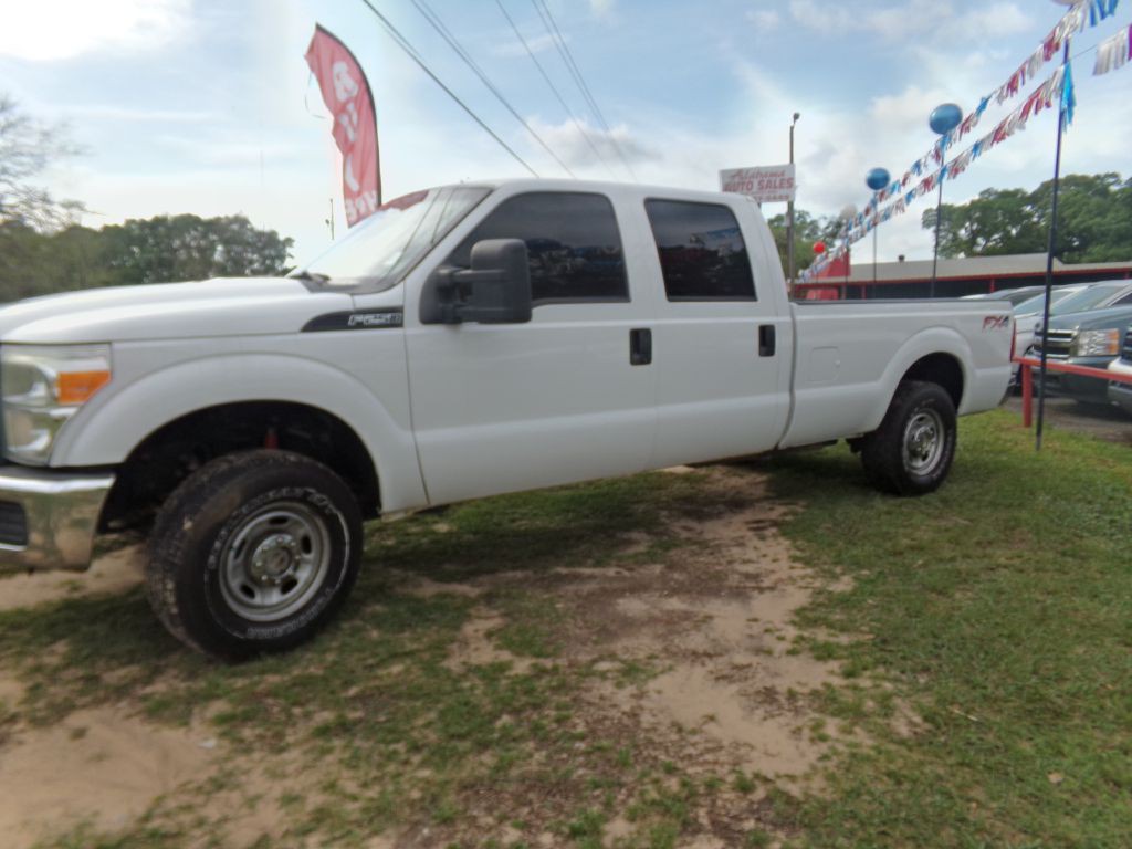 2012 Ford F-250 Image 2