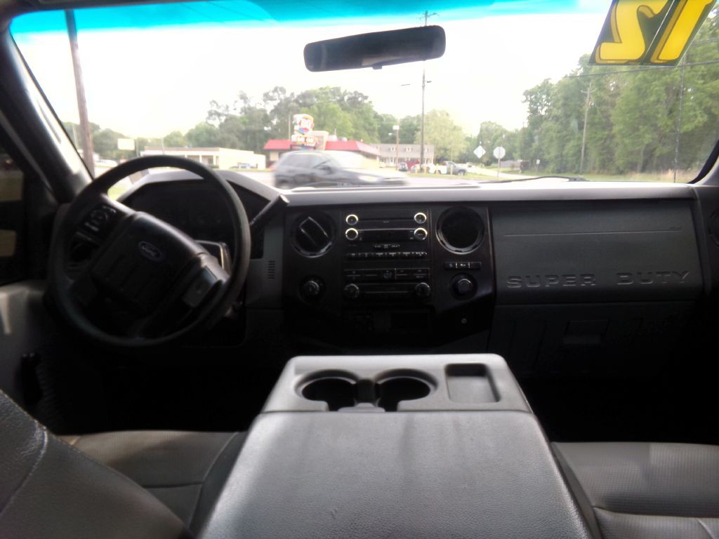 2012 Ford F-250 Image 6