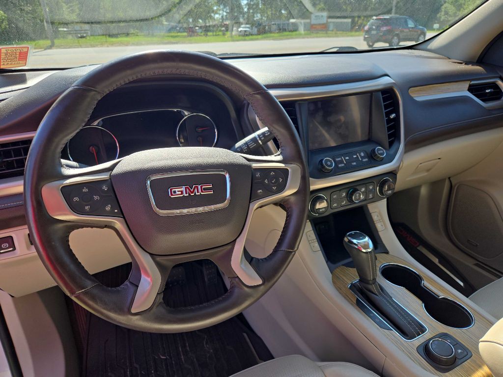2018 GMC Acadia Image 11