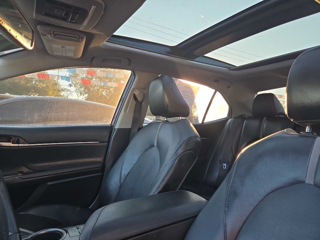 2021 Toyota Camry Image 6