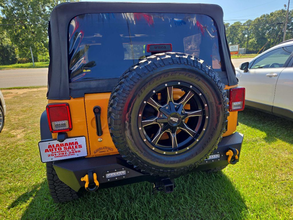 2012 Jeep Wrangler Image 4