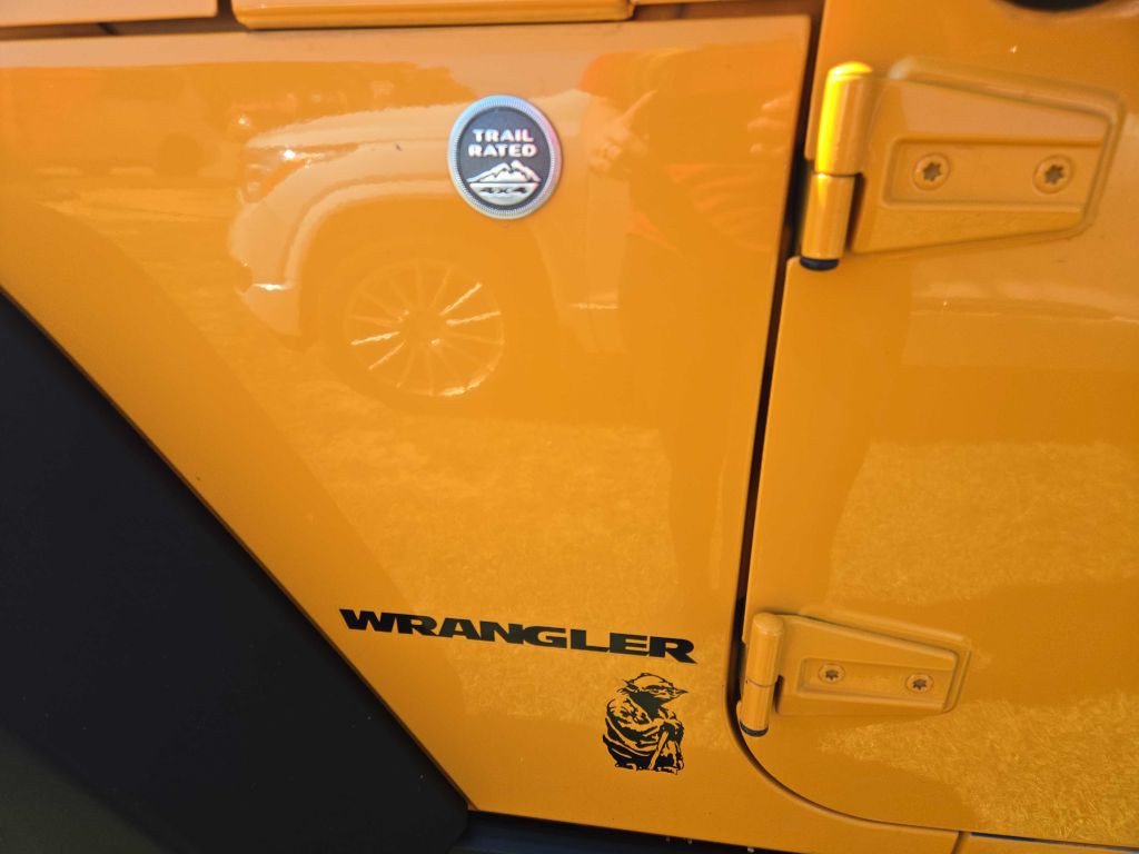 2012 Jeep Wrangler Image 6