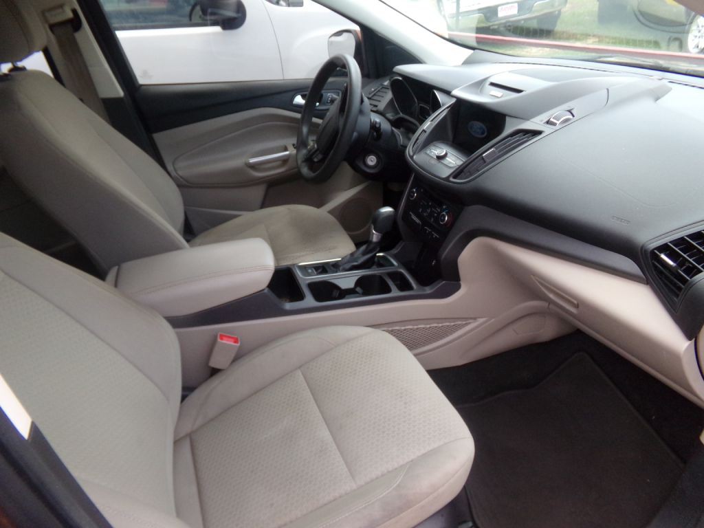 2017 Ford Escape Image 4