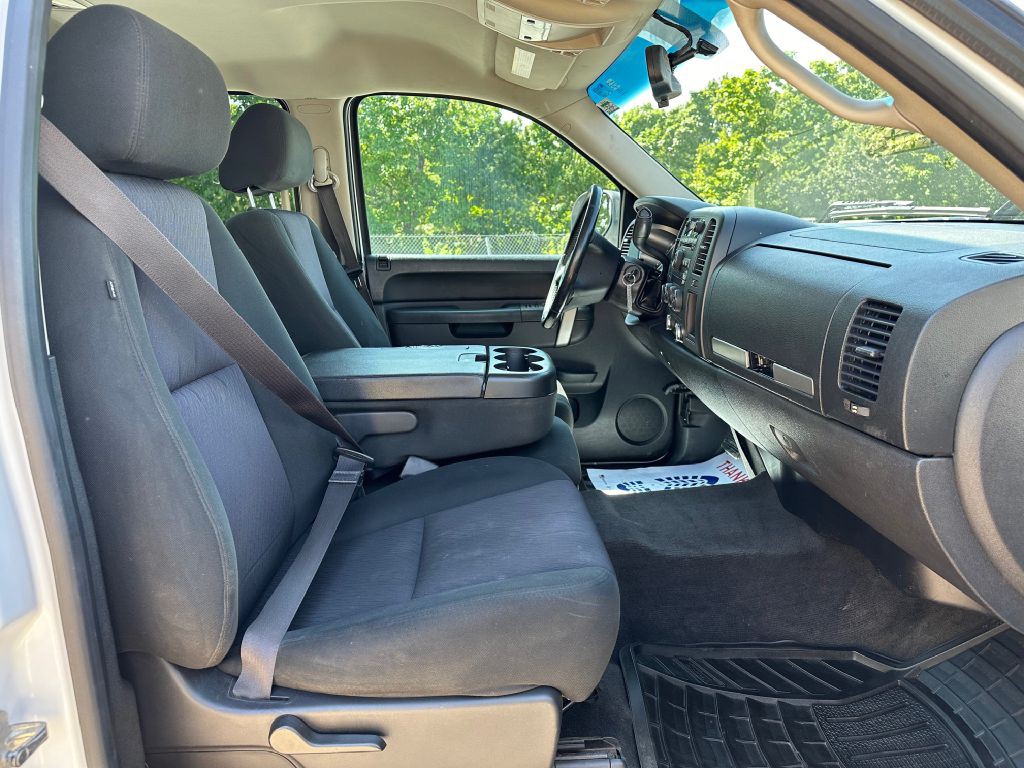 2013 Chevrolet Silverado 1500 Image 6