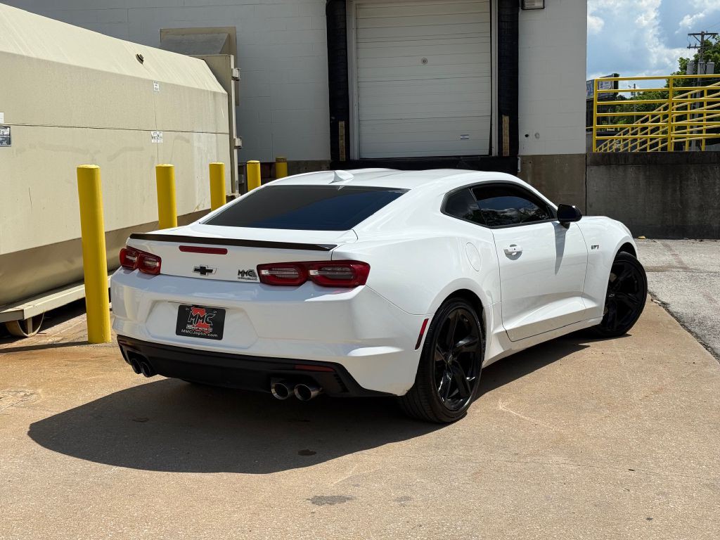 2021 Chevrolet Camaro Image 3