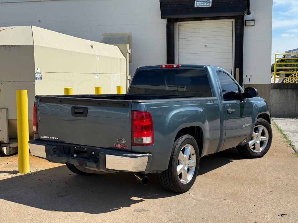 2013 GMC Sierra Image 3
