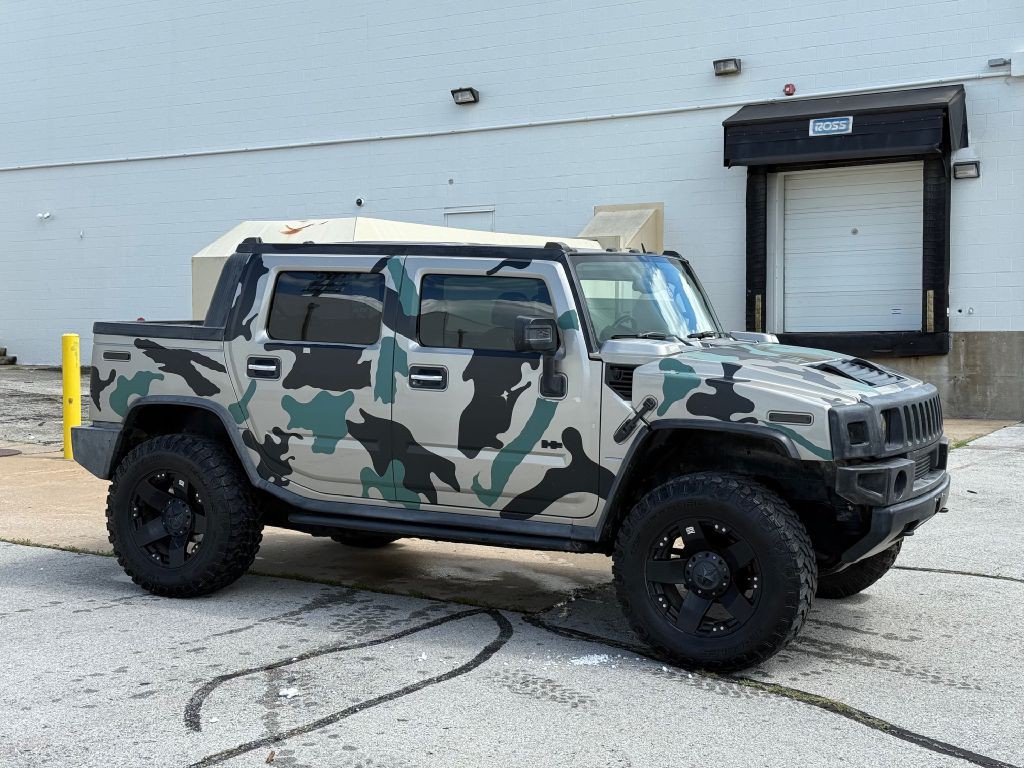 2005 HUMMER H2 Image 2
