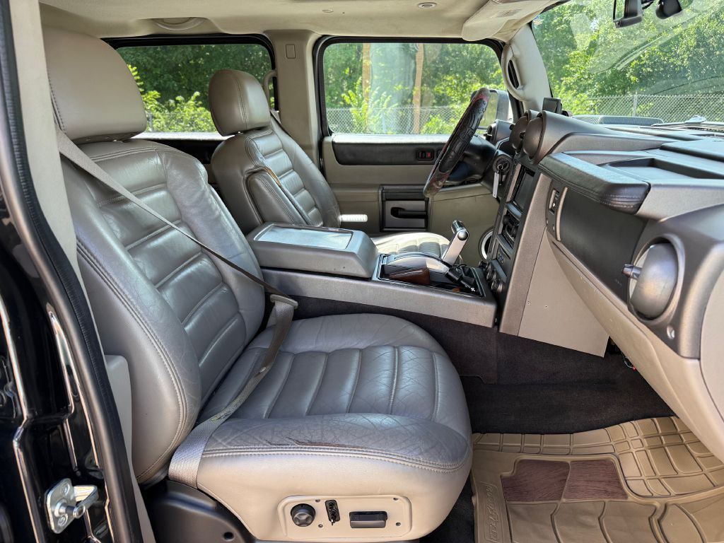 2004 HUMMER H2 Image 6
