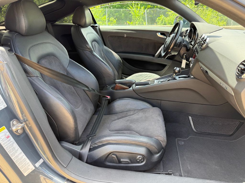 2010 Audi TT Image 6