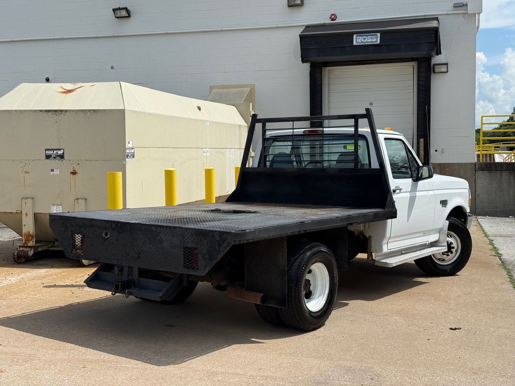 1997 Ford F-350 Image 3