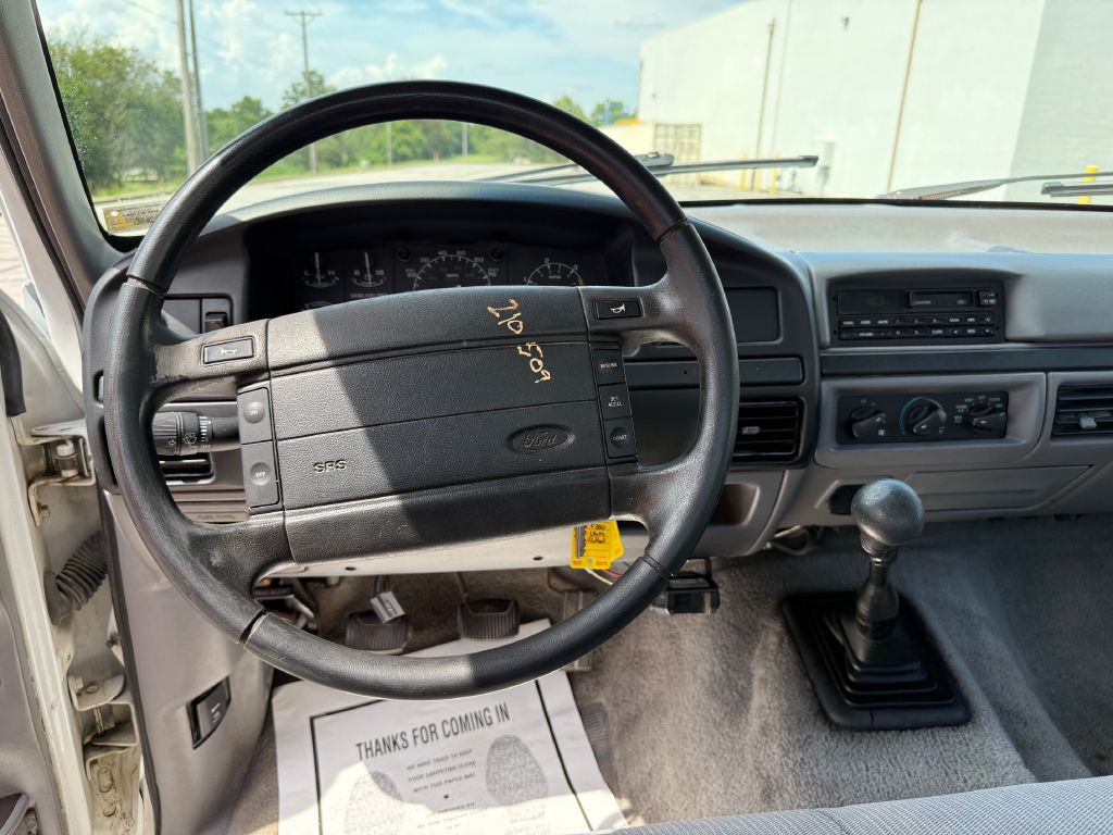1997 Ford F-350 Image 5