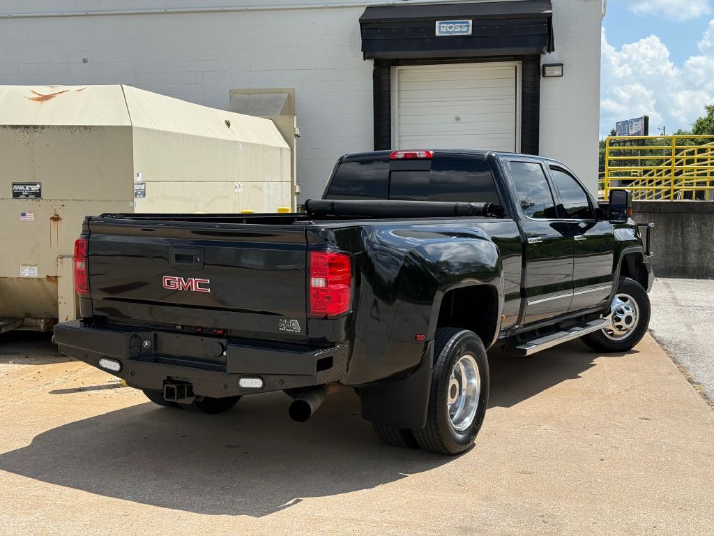 2016 GMC Sierra Image 3