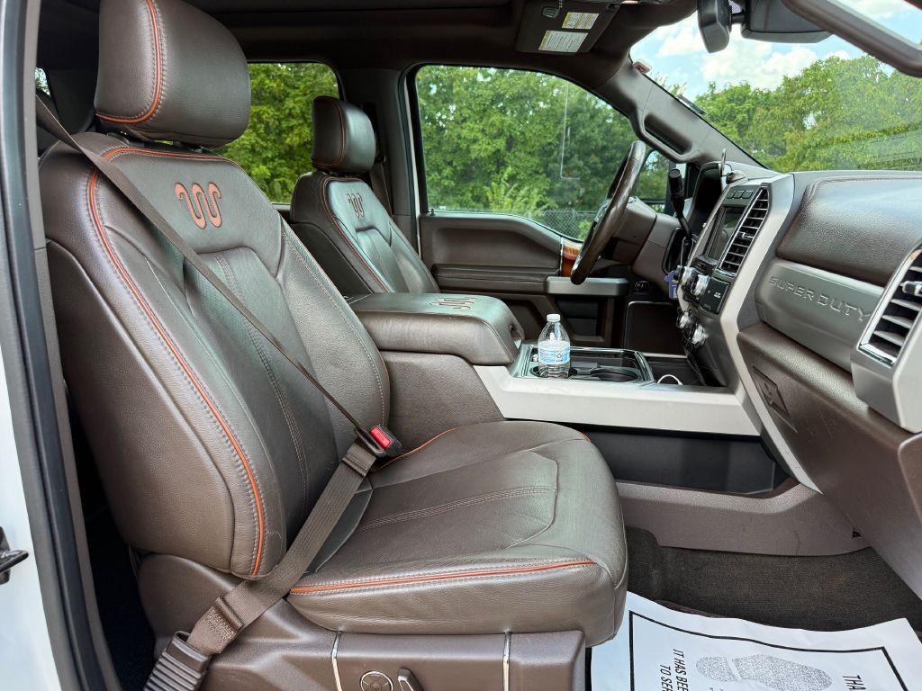 2017 Ford F-250 Image 6
