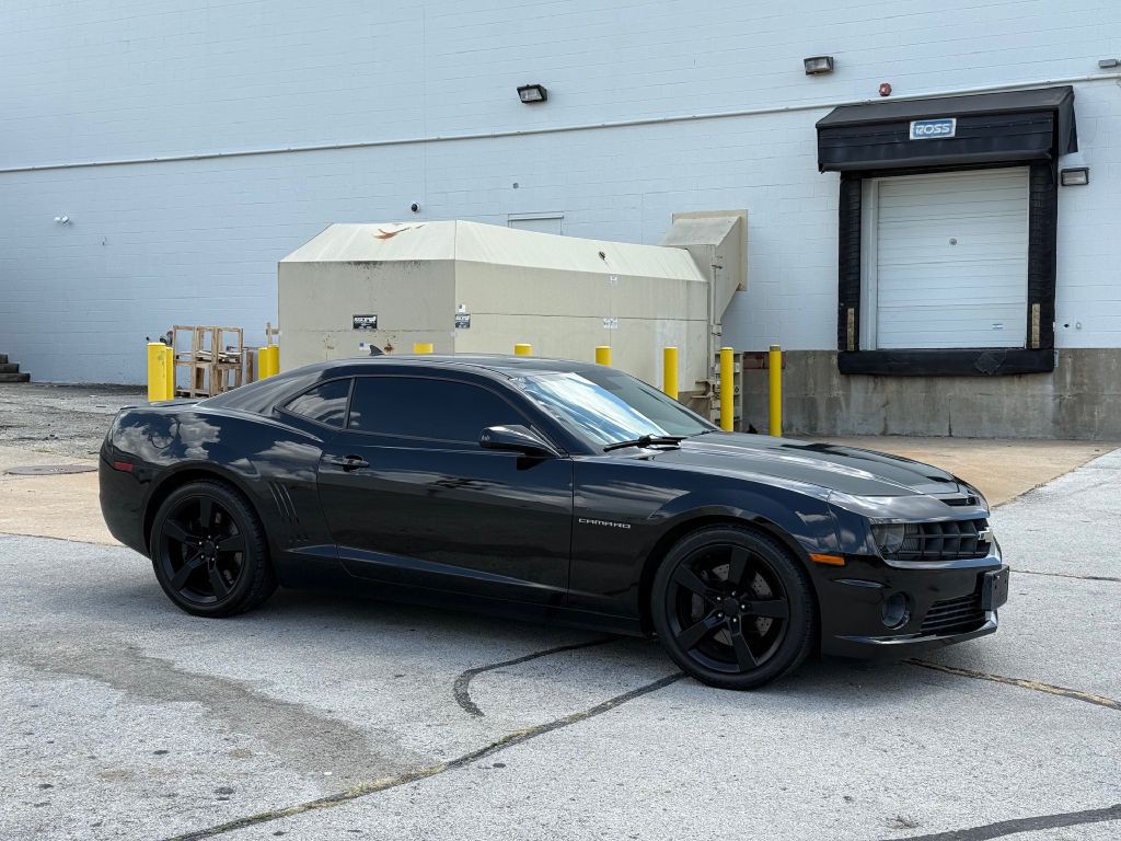 2010 Chevrolet Camaro Image 2