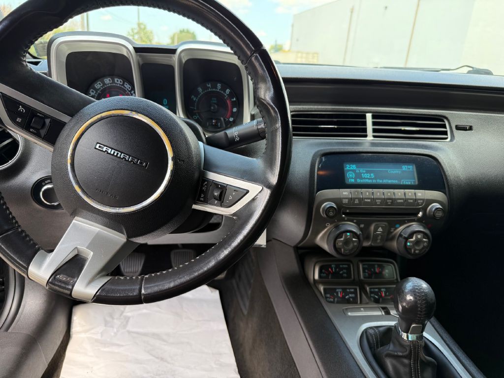 2010 Chevrolet Camaro Image 5