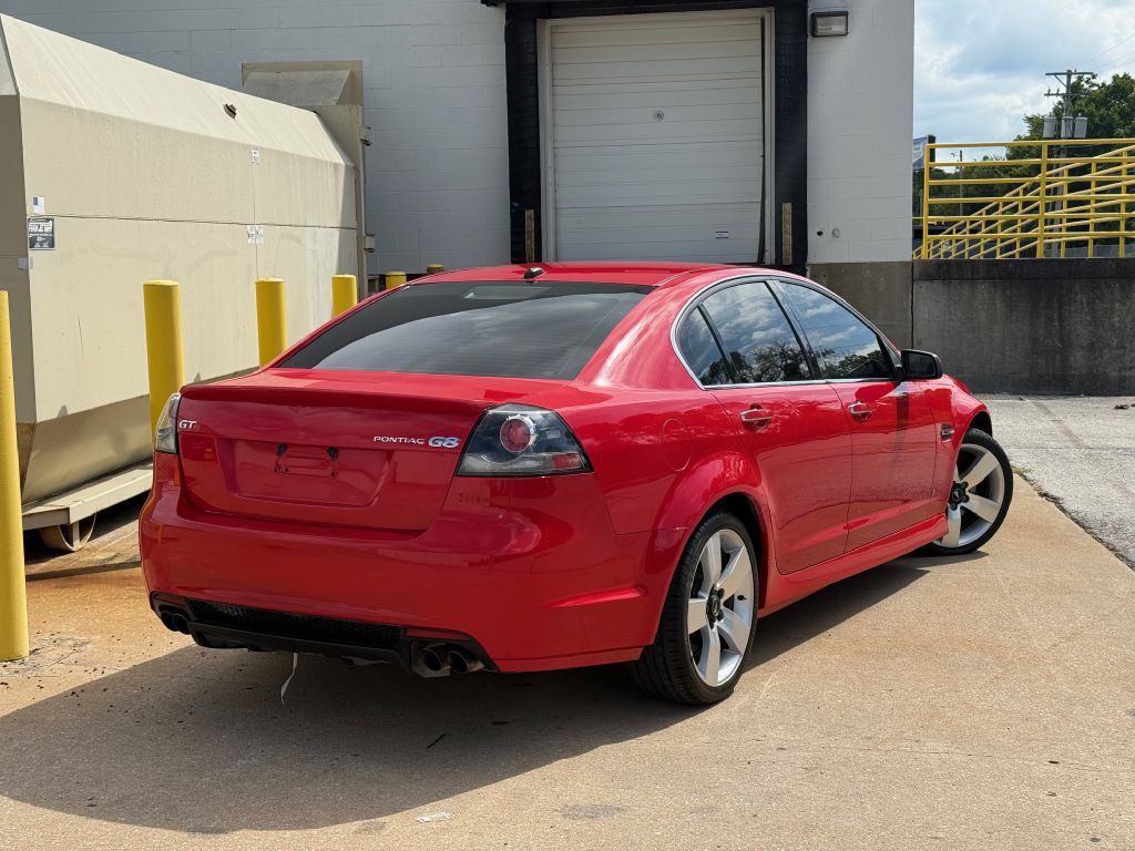 2009 Pontiac G8 Image 3