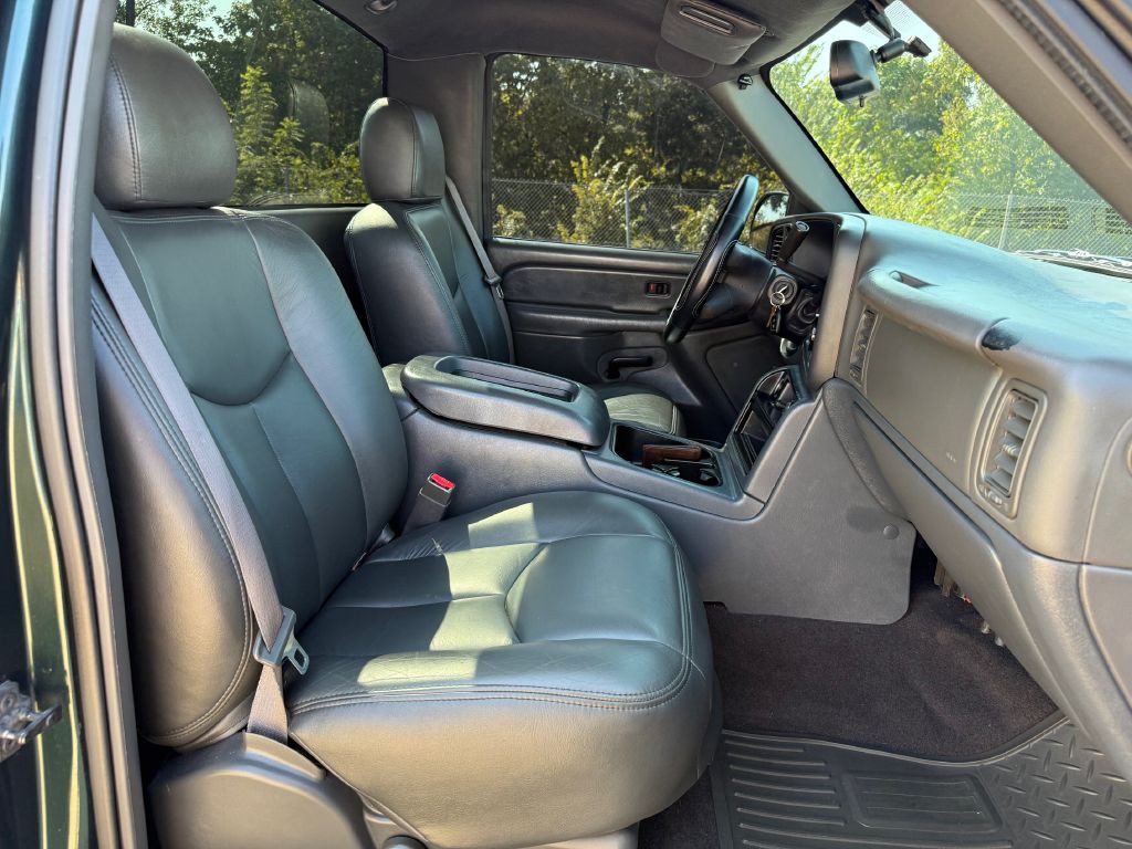 2003 Chevrolet Silverado 1500 Image 6