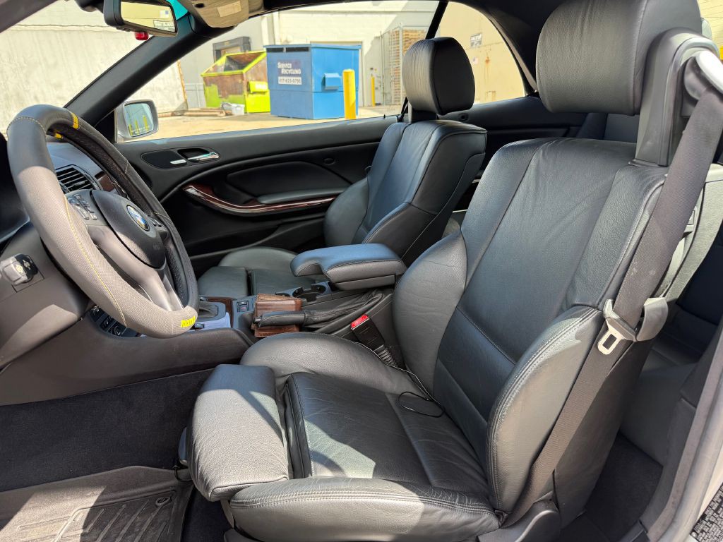 2004 BMW 3 Series Image 4