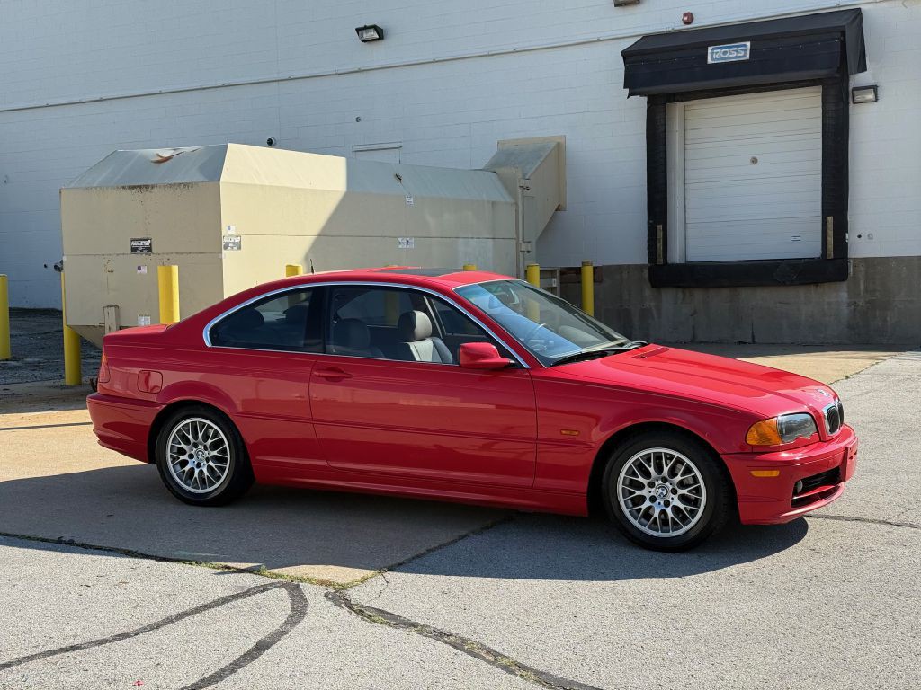 2000 BMW 3 Series Image 2