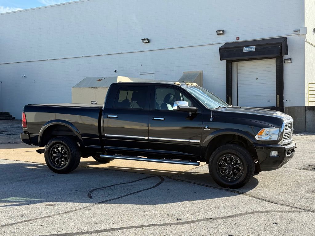 2012 Dodge Ram 3500 Image 2