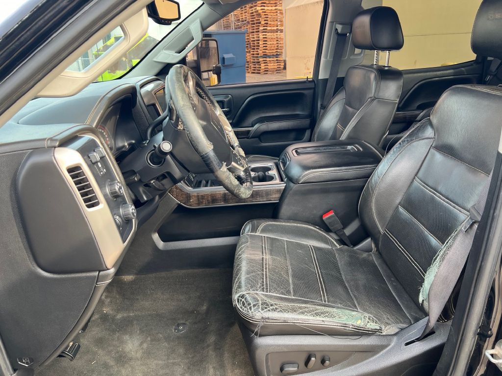 2015 GMC Sierra Image 4