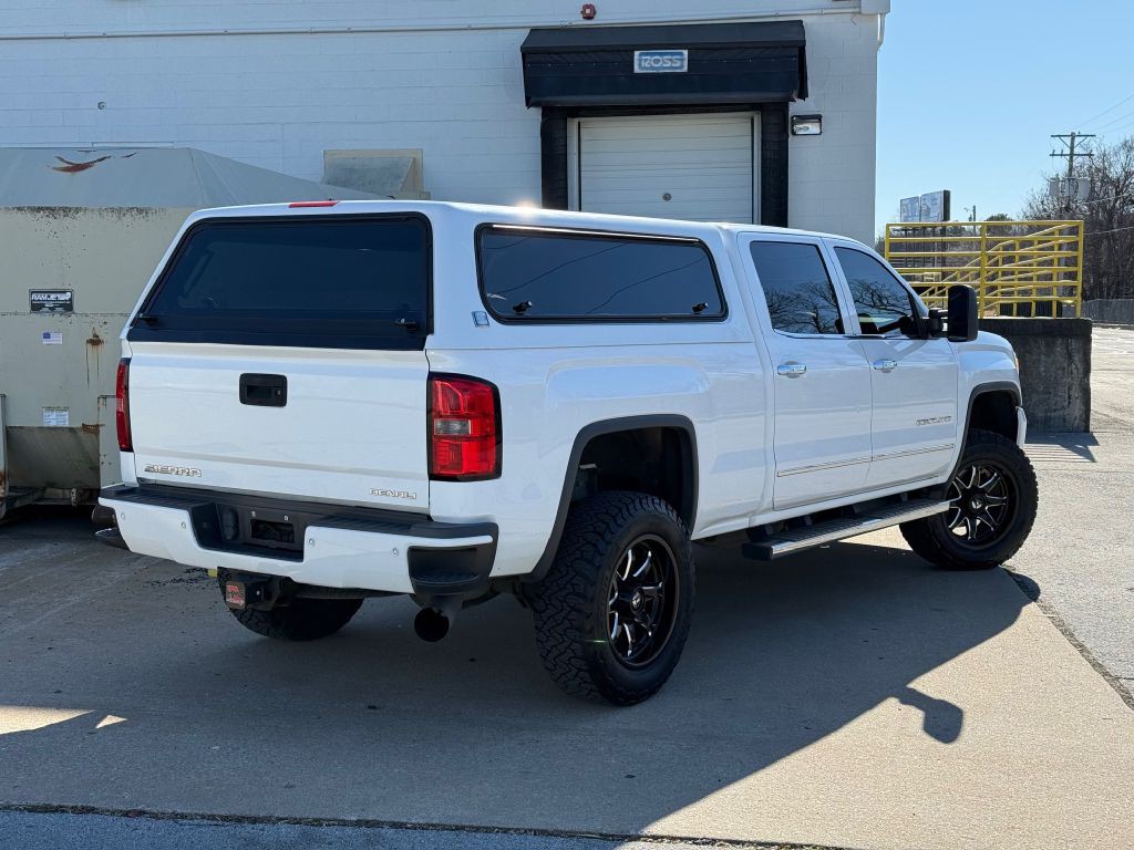 2015 GMC Sierra Image 3