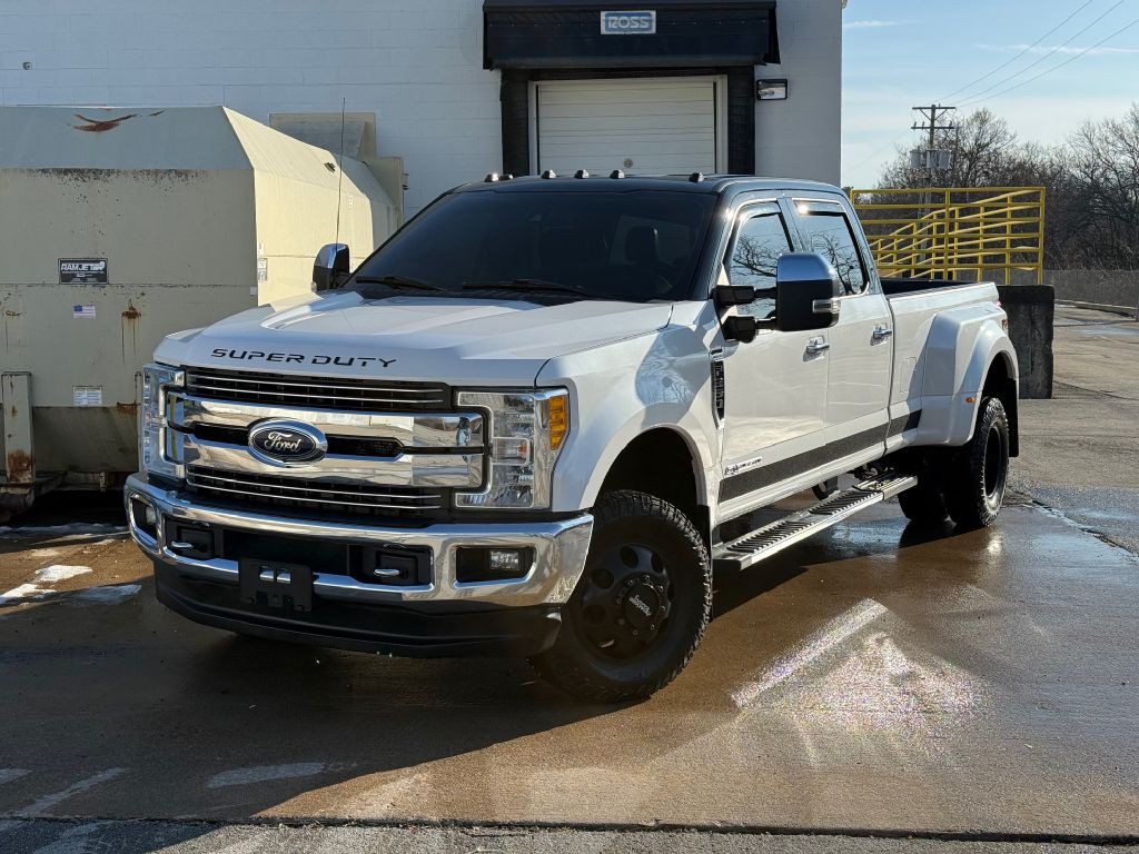 2017 Ford F-350 Image 1