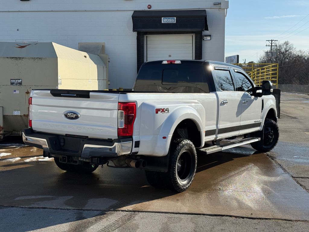 2017 Ford F-350 Image 3