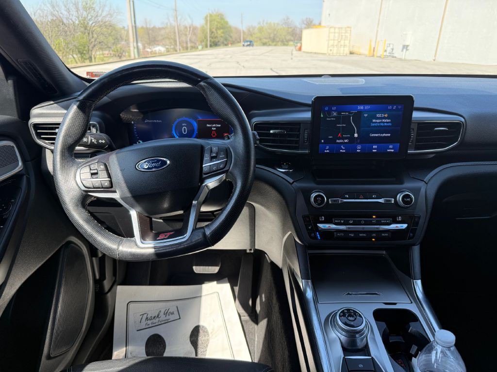 2020 Ford Explorer Image 5