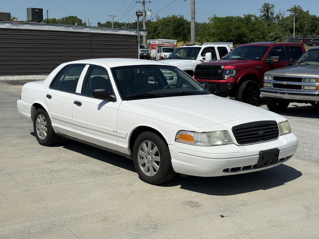 2006 Ford Crown Victoria Image 3