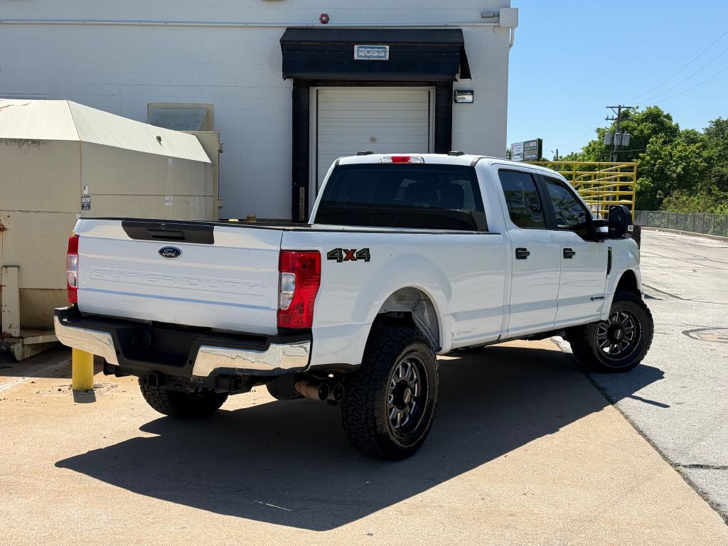 2022 Ford F-250 Image 3
