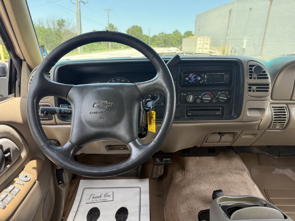 2000 Chevrolet C/K Image 5