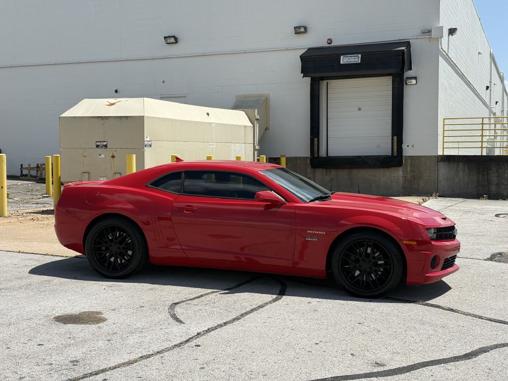2012 Chevrolet Camaro Image 2