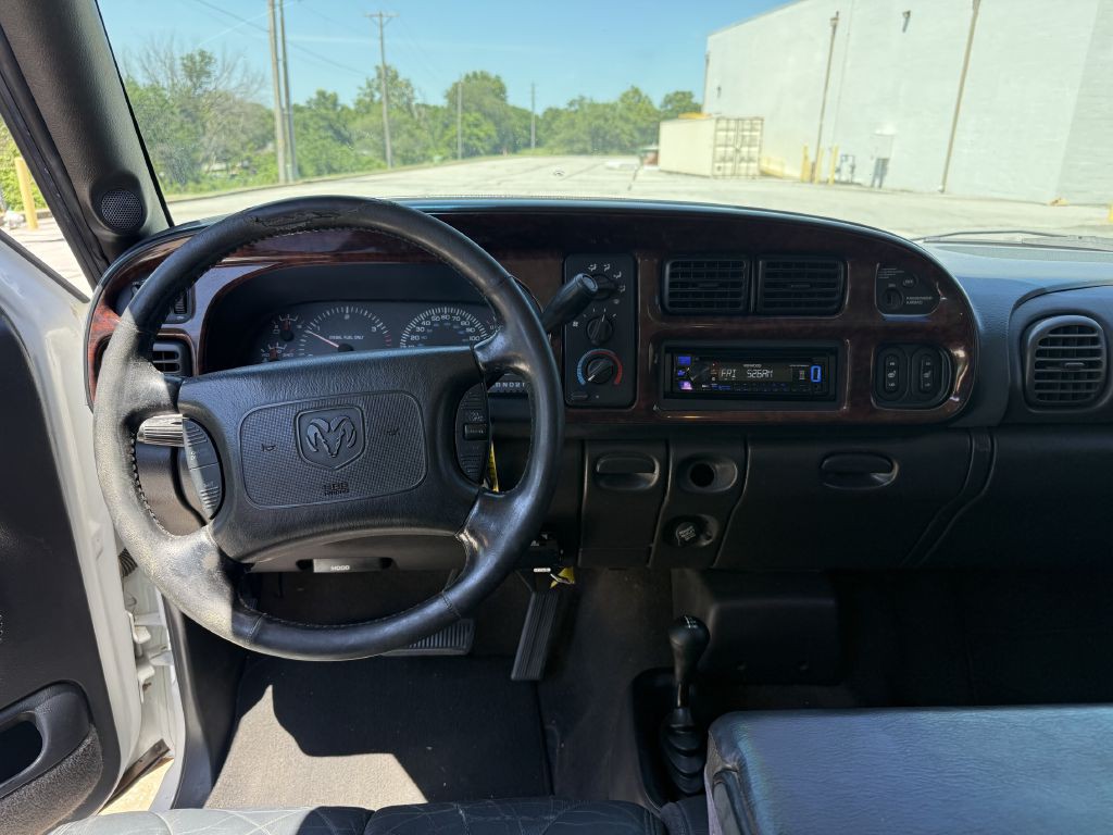 2001 Dodge Ram 2500 Image 5