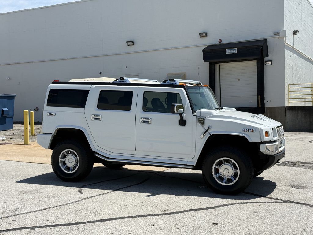 2004 HUMMER H2 Image 2