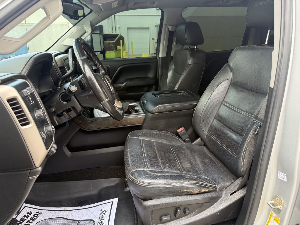 2018 GMC Sierra Image 4