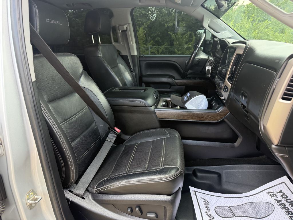 2018 GMC Sierra Image 6