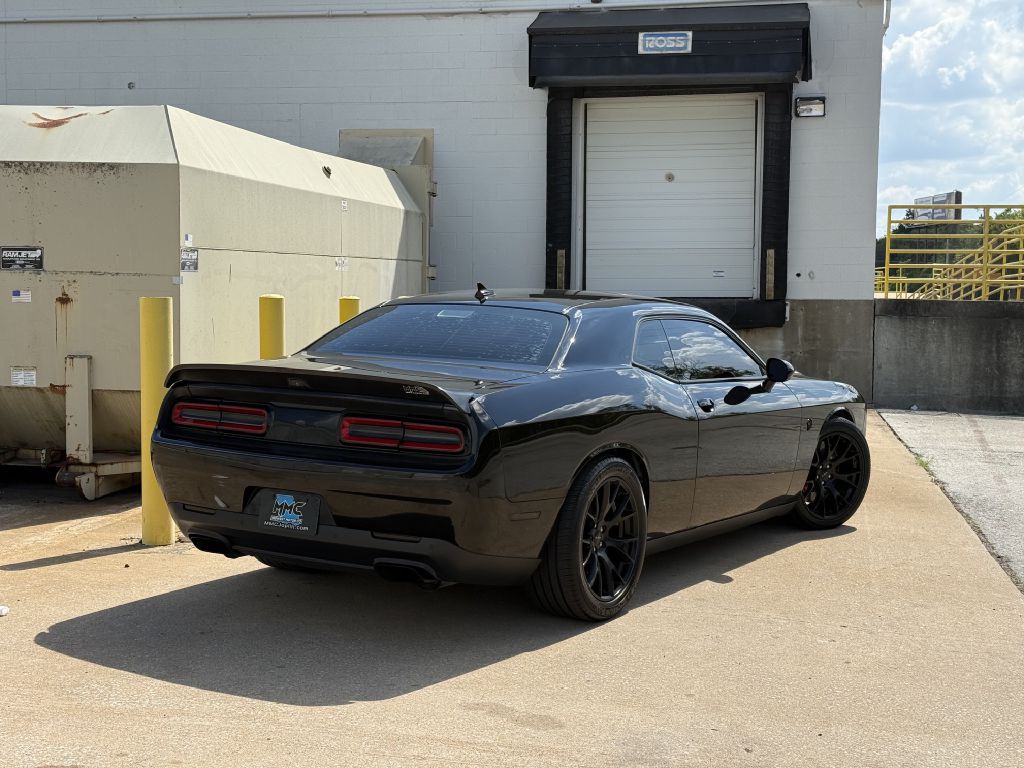2016 Dodge Challenger Image 3
