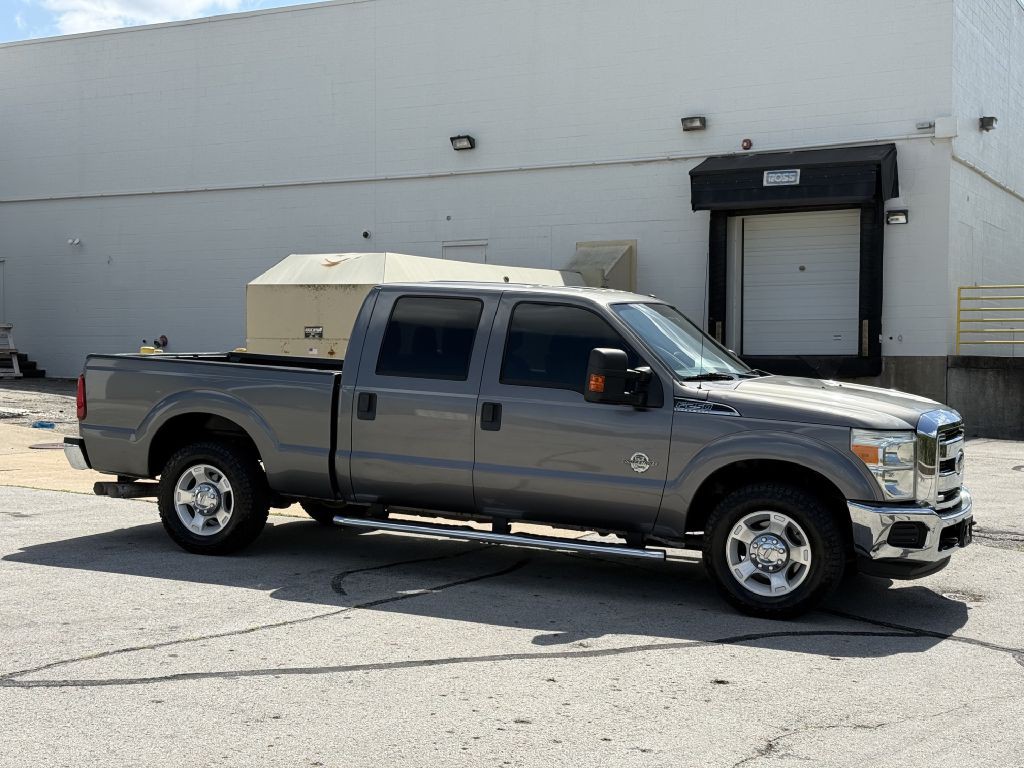 2011 Ford F-250 Image 2