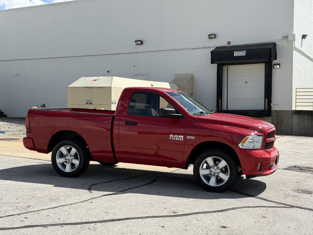2013 RAM 1500 Image 2