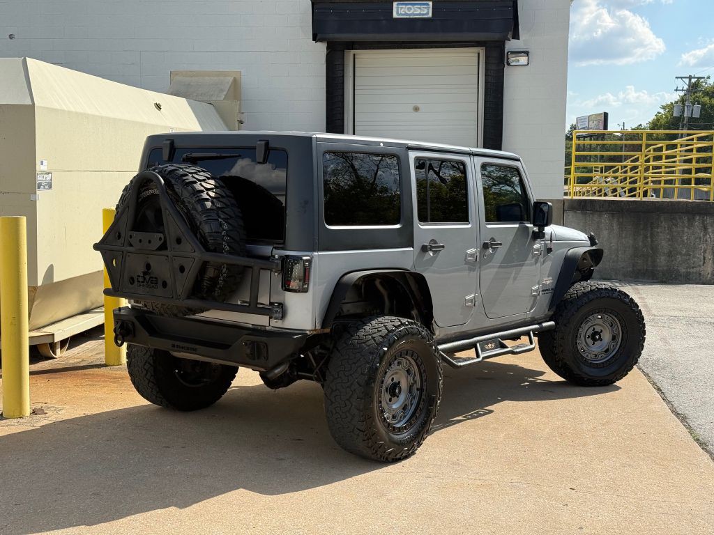 2013 Jeep Wrangler Unlimited Image 3