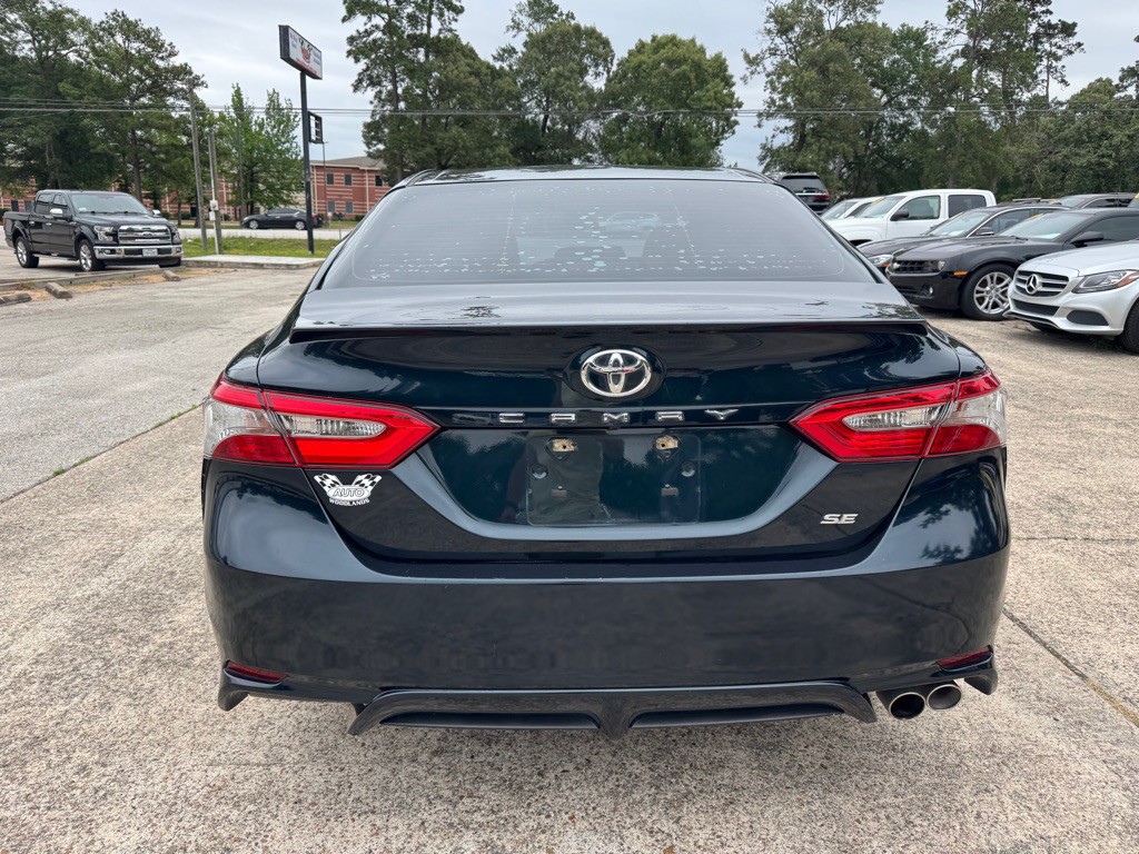 2018 Toyota Camry Image 4