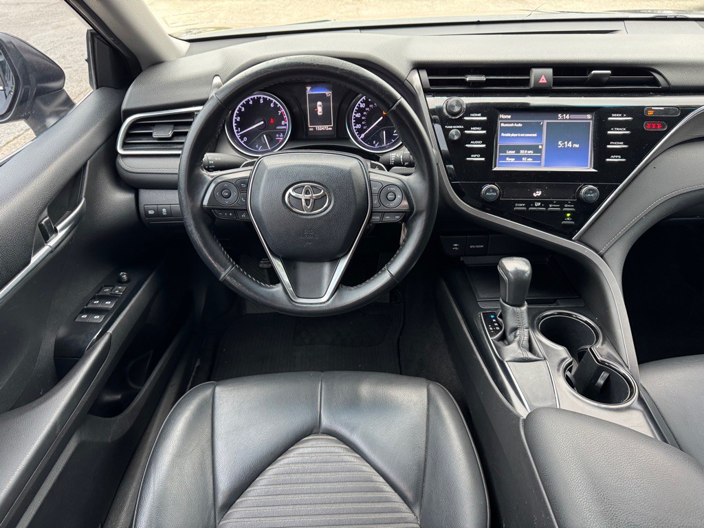 2018 Toyota Camry Image 9